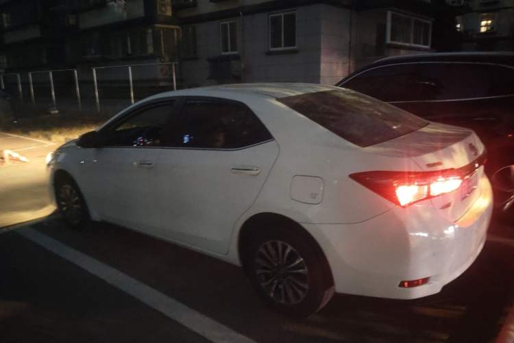 Used Toyota Corolla 2017 Revised Version 1.2T S-CVT GL