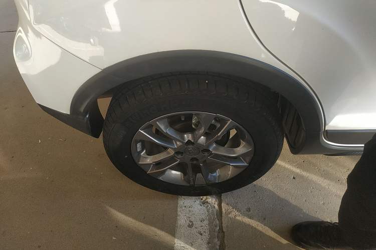 Used Geely Auto Vision X3 2020 1.5L CVT Luxury Model
