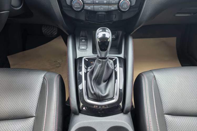 Used Nissan Qashqai 2022 2.0L CVT XV Prem.Pro Deluxe Navigation Edition