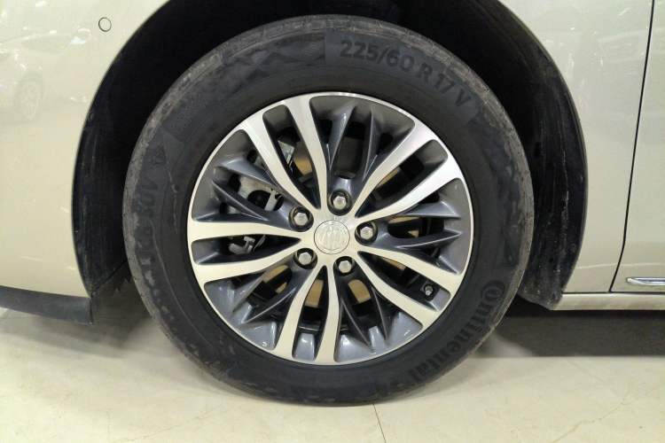 Used Buick GL8 2023 ES Lu Zun Deluxe Model
