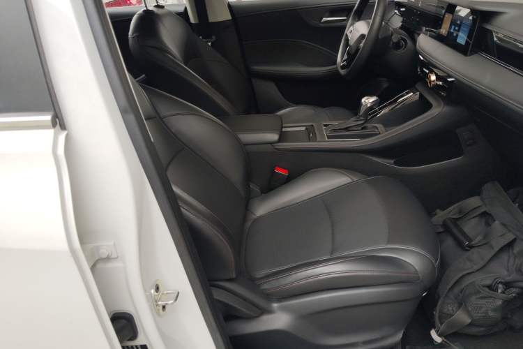 Used Roewe i5 2024 1.5L CVT Luxury Edition