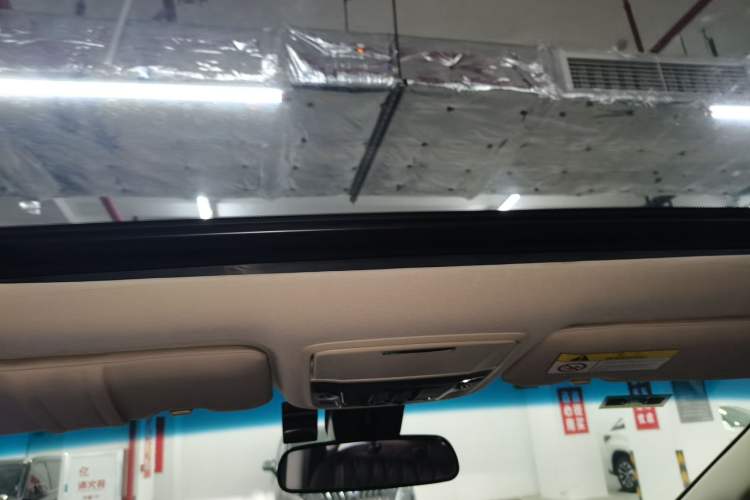 Used Honda Elysion 2019 2.0L Hybrid Luxury Edition