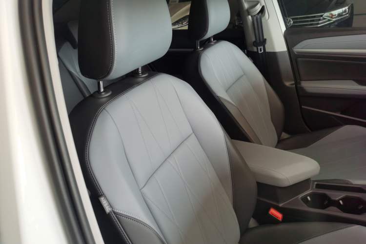 Used Volkswagen Lavida 2023 1.5L Automatic Full-Comfort Edition
