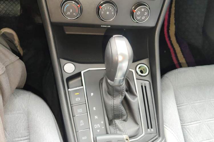 Used Volkswagen Lavida 2023 300TSI DSG Full-Comfort Edition
