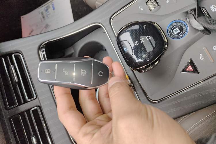 Used BYD Han 2024 DM-i Glory Edition 121KM Prestige Model