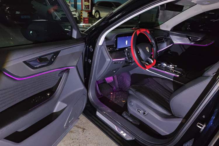 Used Hongqi HS5 2023 2.0T Qixiang Pro Edition
