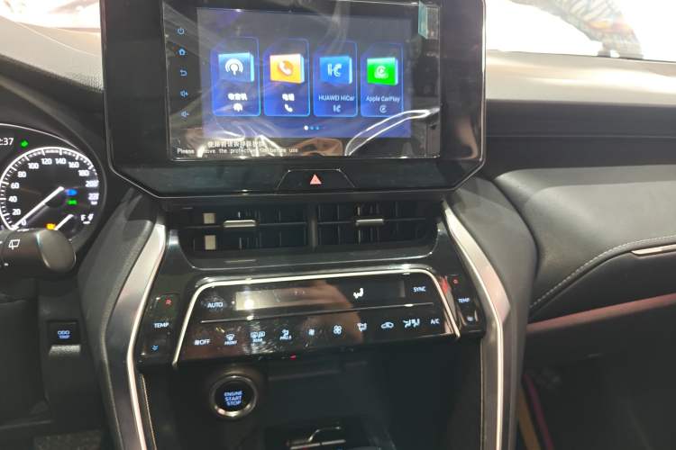 Used Toyota Harrier 2022 2.0L CVT Two-Wheel Drive Flagship Edition
