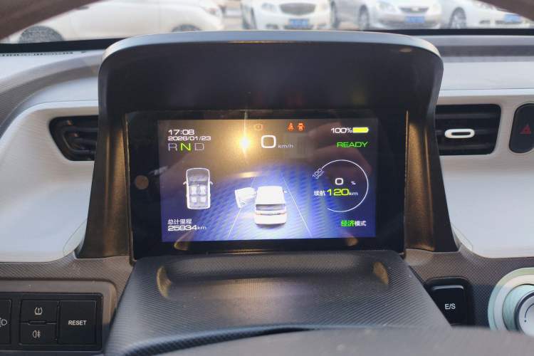 Used Wuling Hongguang MINIEV 2021 Macaron Fashion Model Lithium Iron Phosphate
