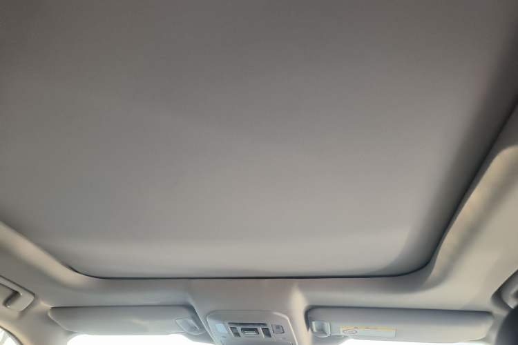 Used Toyota Highlander 2023 2.5L Smart Electric Hybrid Dual-Engine Four-Wheel Drive Prestige Version – 7 Seats
