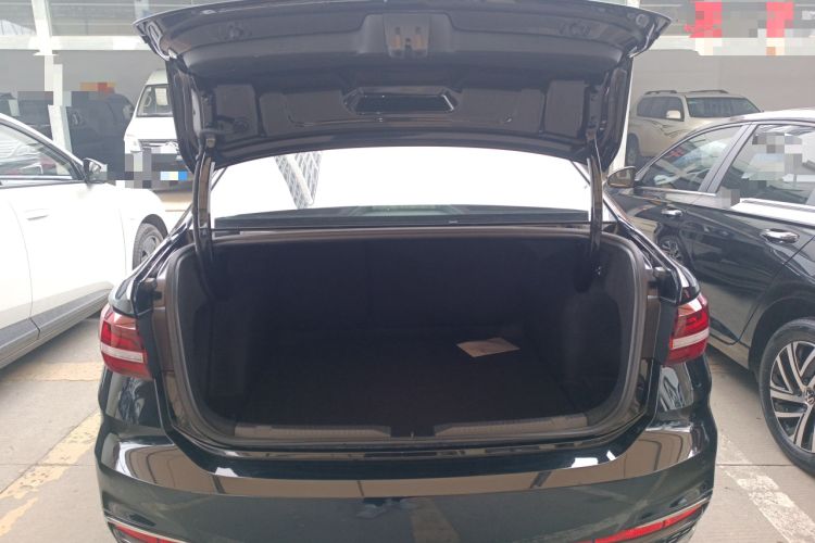 Used Volkswagen Lavida 2024 300TSI DSG Starry Sky Deluxe Edition
