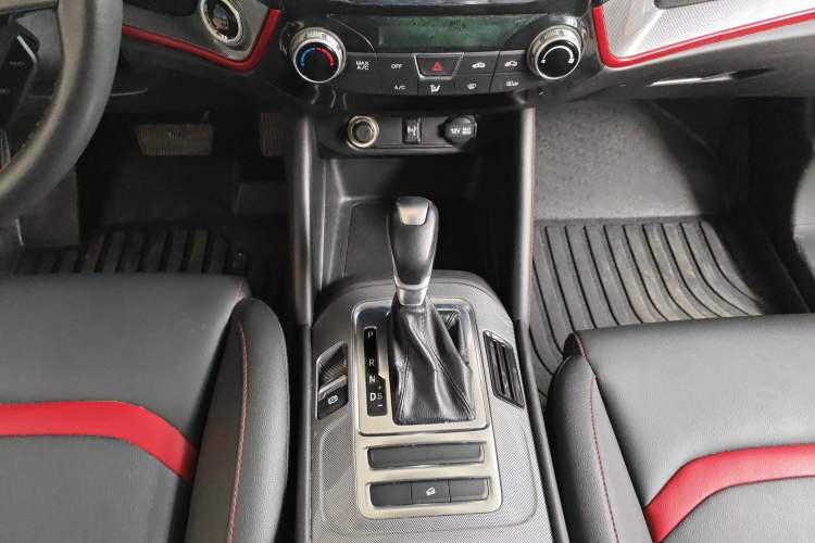 Used Changan CS55 2018 1.5T Automatic Colorful Edition China V Standard