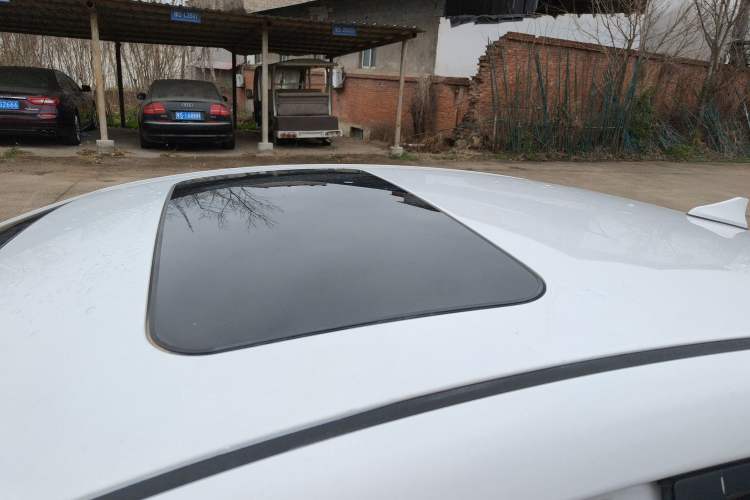 Used Hyundai Elantra (6th Generation / Lingdong) 2018 1.6L Automatic 15th Anniversary Special Edition
