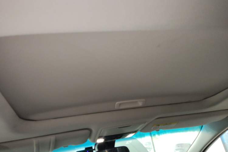 Used Honda Elysion 2019 2.0L Hybrid Luxury Edition
