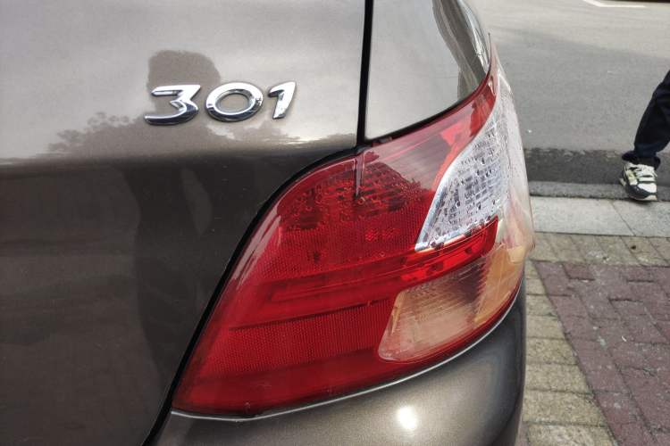 Used Peugeot 301 2016 1.6L Automatic Comfort Edition