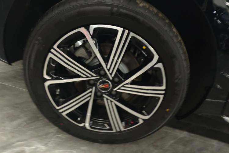 Used Hongqi H5 PHEV 2025 130 Super Hybrid Version
