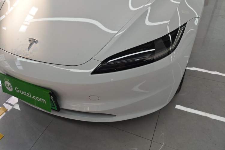 Used Tesla Model 3 2023 Long-Range All-Wheel-Drive Version