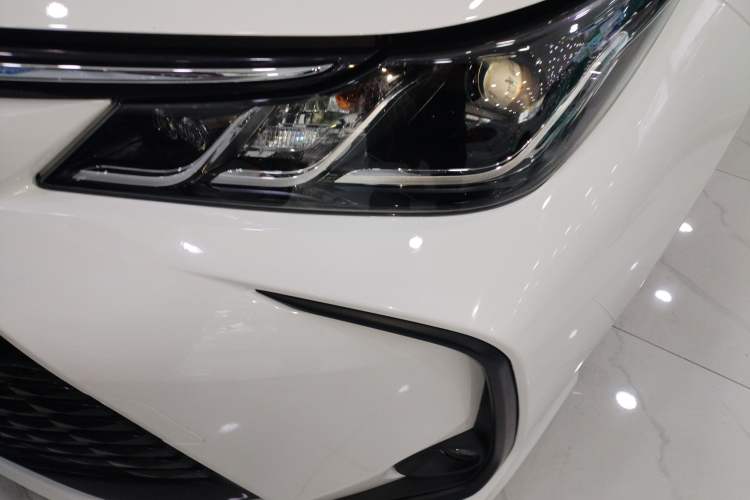 Used Toyota Corolla 2023 1.8L Smart Electric Hybrid Dual-Motor Elite Edition
