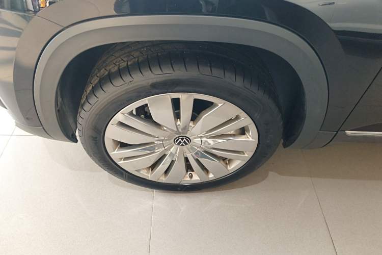 Used Volkswagen Teramont 2024 380TSI Four-Wheel Drive Longxiang Edition
