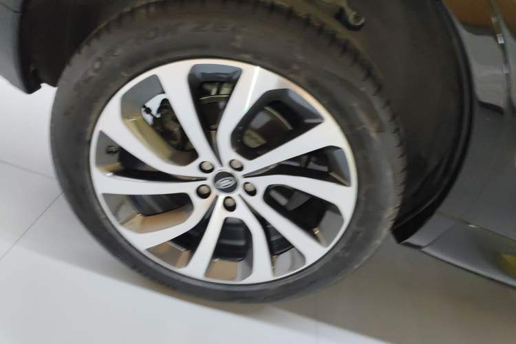 Used Land Rover Discovery Sport 2020 249 PS R-Dynamic Performance Tech Edition 7 Seats
