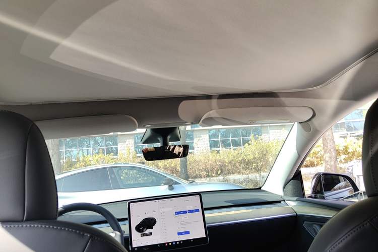 Used Tesla Model Y 2021 Standard Range Rear-Wheel Drive Version