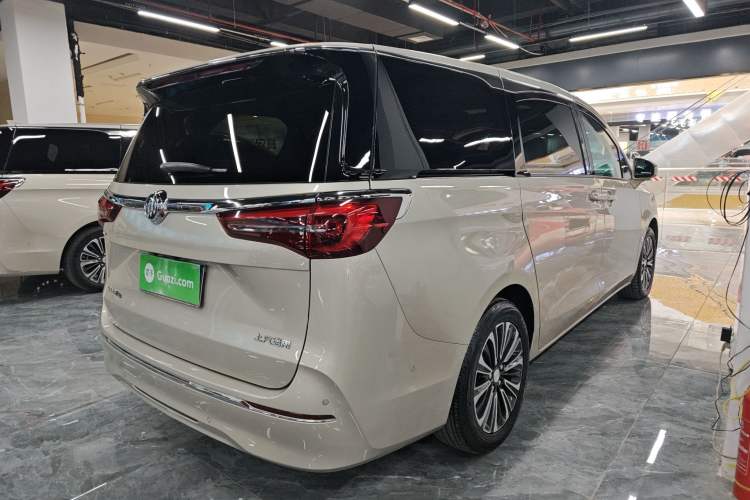 Used Buick GL8 2020 ES Land Cruiser 653T Luxury Model
