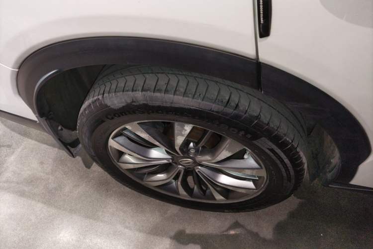 Used GAC Trumpchi GS8 2017 320T Two-Wheel Drive Luxury Smart Connectivity Version (7 Seats)
