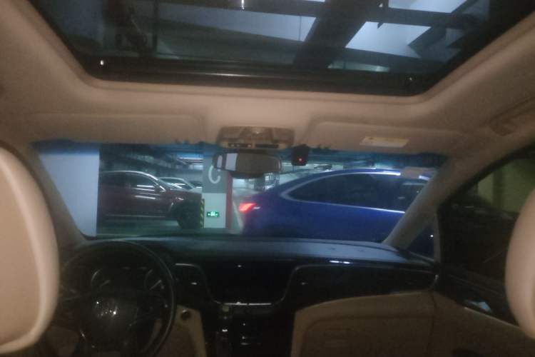 Used Buick GL8 2017 ES 28T Luxury Model China V Standard
