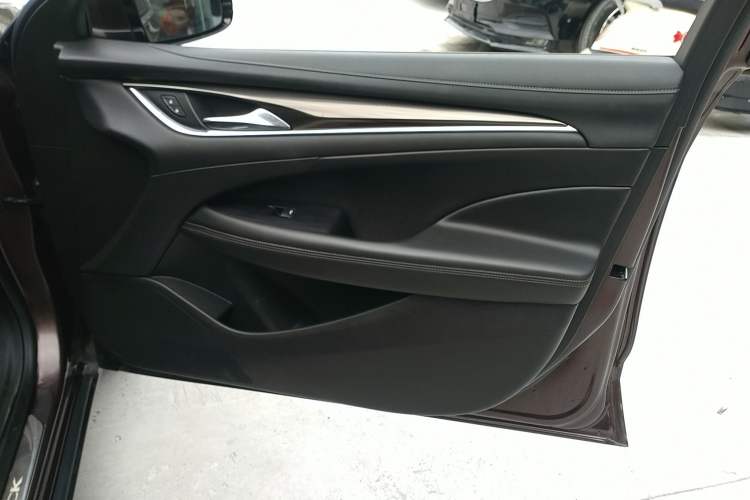 Used Buick LaCrosse 2018 20T Elite Edition
