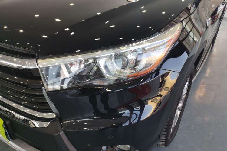 Used Toyota Highlander 2015 2.0T Four-Wheel Drive Luxury Edition 7-Seater
