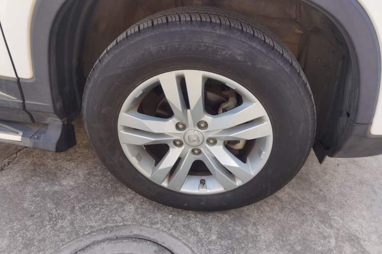 Used Changan CS75 2017 Shangkui Edition 1.5T Manual Fengxiang Model
