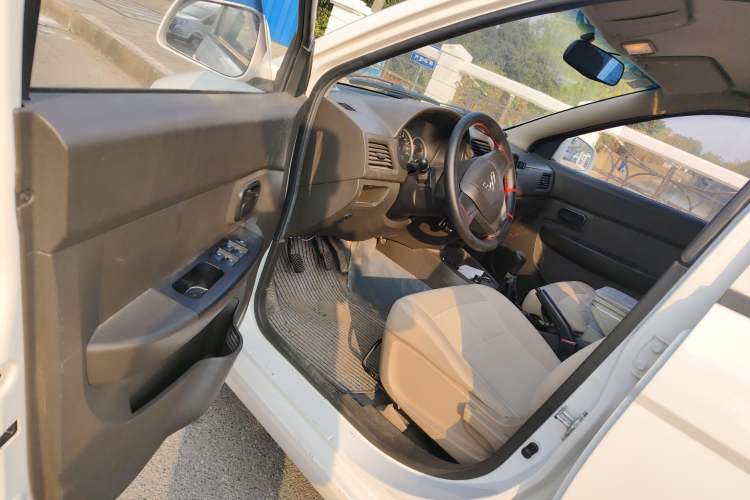 Used Wuling Hongguang 2016 1.5L Restyled S Comfort Version
