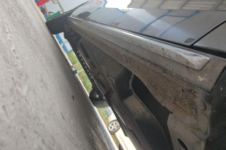 Used Buick GL8 2023 Land Executive Class Comfort Model
