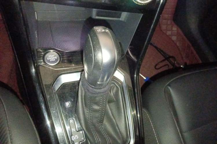 Used Volkswagen T-ROC 2020 280TSI DSG Two-Wheel Drive Comfort Version