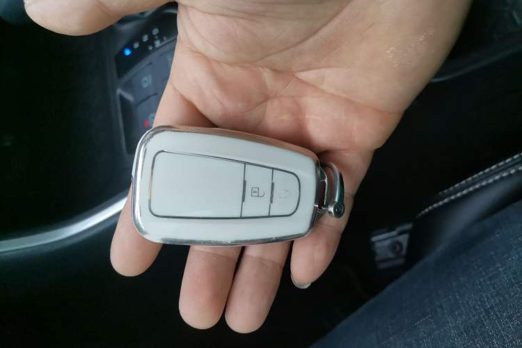 Used Toyota RAV4 2020 2.0L CVT Two-Wheel Drive Fashion Edition
