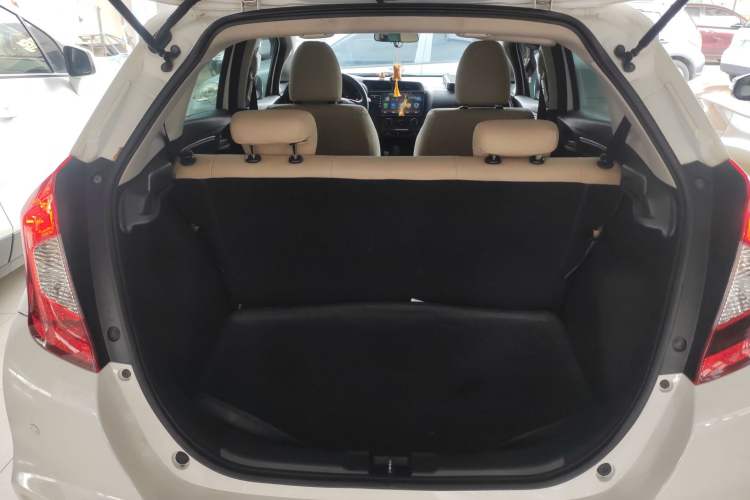 Used Honda Fit 2018 1.5L CVT Comfort Version