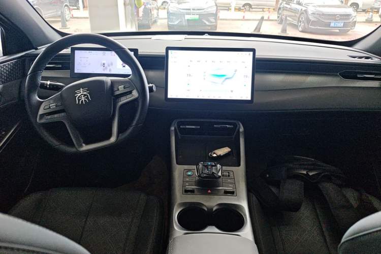 Used BYD Qin PLUS 2025 DM-i Smart Drive 120KM Superior Model