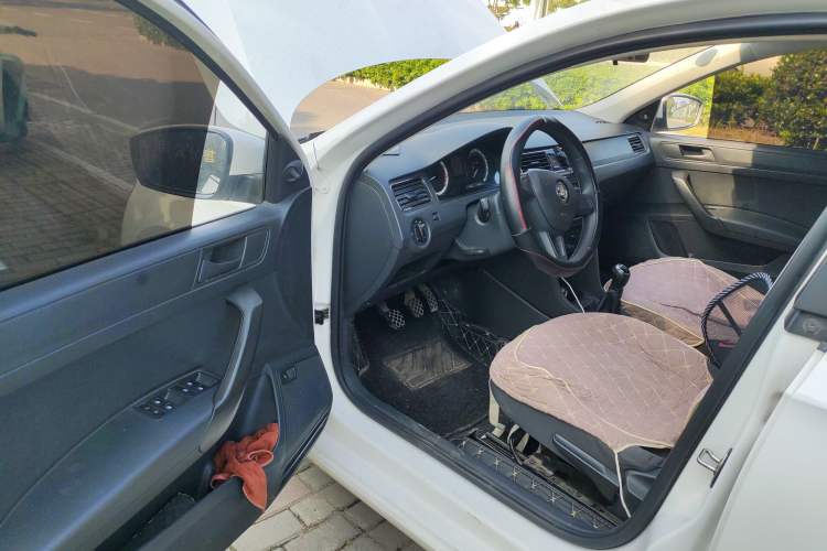 Used Skoda Rapid 2018 1.4L Manual Standard Edition
