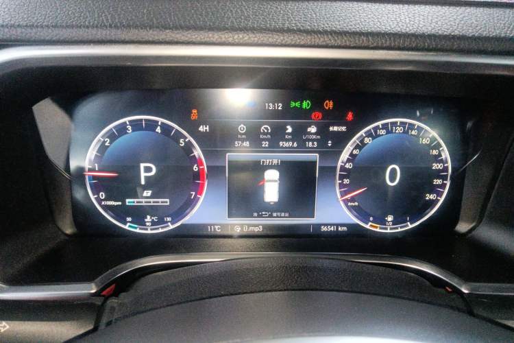 Used  BJ40 2018 PLUS 2.3T Automatic Four-Wheel Drive Flagship Version China V Emission Standard
