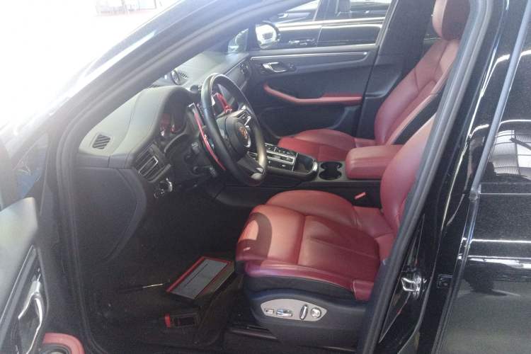 Used Porsche Macan 2022 Macan 2.0T
