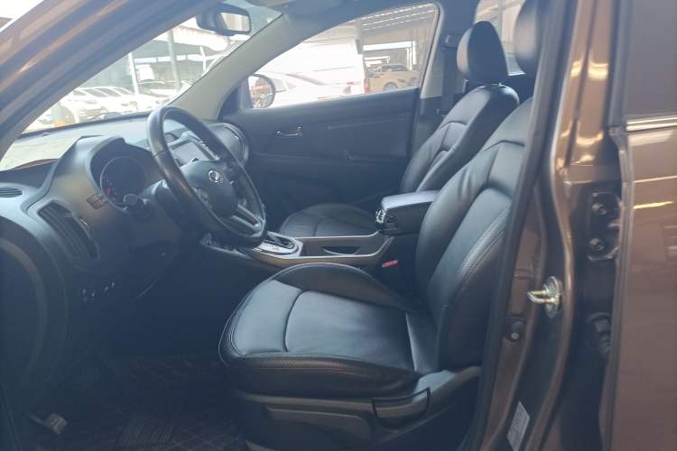 Used Kia Sportage R 2016 2.0L Automatic Two-Wheel Drive DLX
