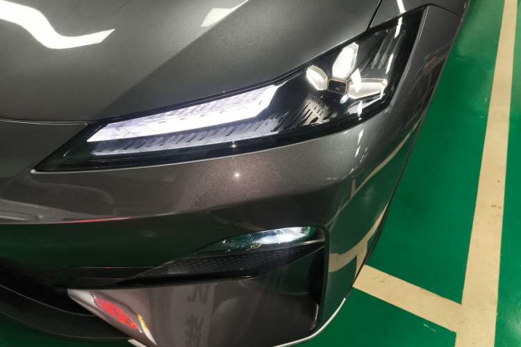 Used  SL03 2025 Revised Version All-Electric Elite Type
