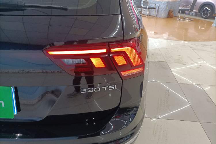 Used Volkswagen Tiguan L 2021 330TSI Automatic Two-Wheel Drive Smart Edition