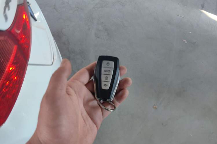 Used Geely Auto Emgrand 2022 4th Generation 1.5L CVT Luxury Model
