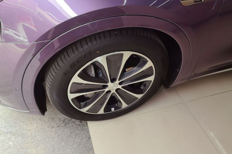 Used Hima Luxeed R7 2025 Range-Extended Version 251 km Max