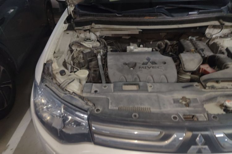 Used Mitsubishi Outlander 2013 2.4L 4x4 Luxury Navigation Edition 5 Seats
