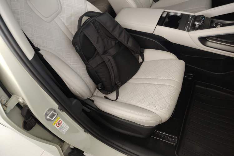 Used BYD Yuan UP 2024 401 km Active Version
