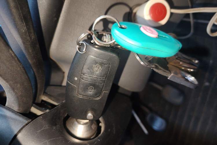 Used JMC Transit 2017 2.8T Commercial Version Short Wheelbase Mid-Roof 6/7/8-Seater JX493
