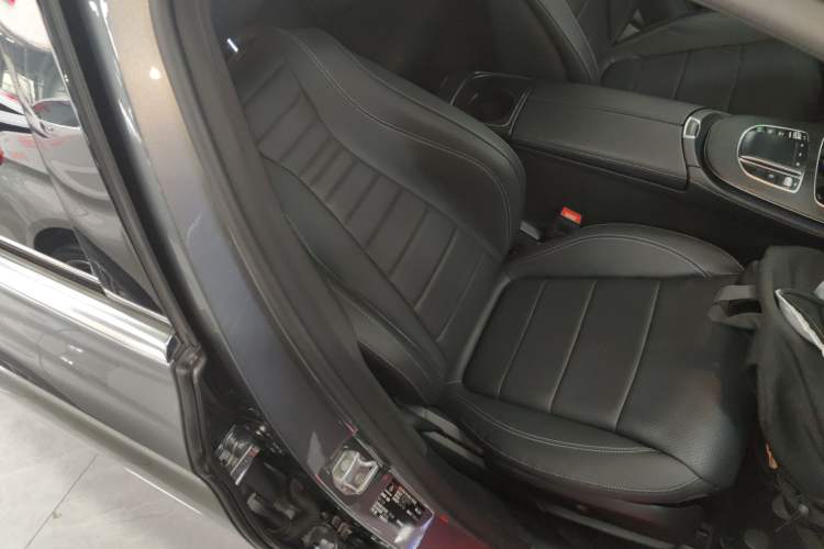 Used Mercedes-Benz E-Class 2020 Restyled E 300 L Sporty and Stylish Edition