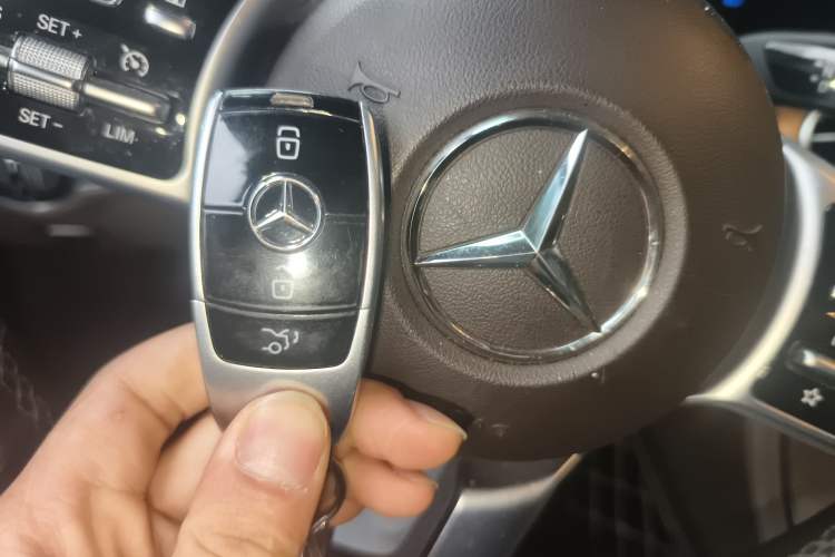Used Mercedes-Benz E-Class 2019 E 260 L