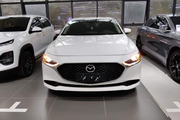 Used Mazda Mazda 3 Axela 2021 2.0L Automatic Zhiya Edition